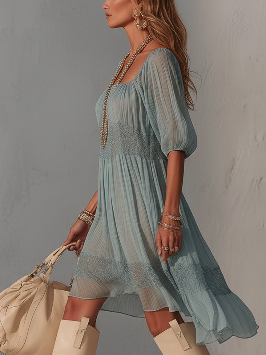 Lorena - Vestito midi blu in pizzo plissettato